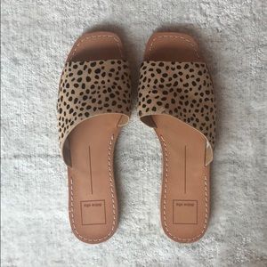 Dolce Vita Cato Slides. Size 8.5.